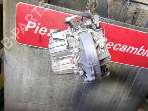 Skrzynia biegów OPEL ASTRA H TwinTop (A04) 1.9 CDTi (L67) | BP30852957M3