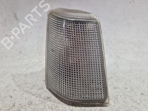 Used Right front indicator RENAULT 25 (B29_) 2.1 Diesel (B296) (63 hp) 30383200