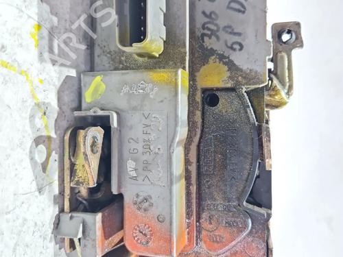 Front left lock PEUGEOT 306 (7B, N3, N5) 2.0 HDI 90 | BP29387469C98 