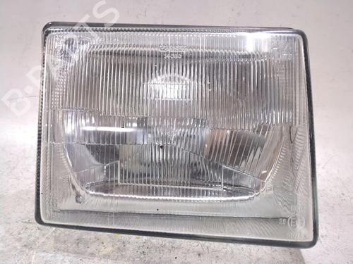 Used Right headlight FIAT UNO (146_, 158_) 45 1.0 (146A.ED) (44 hp) 29063928
