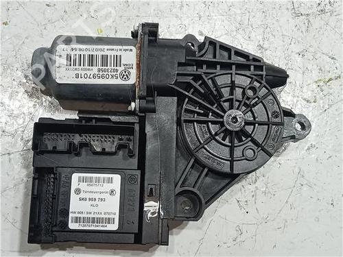 Left front window motor VW GOLF VI (5K1) 1.6 TDI | BP23915225E21 