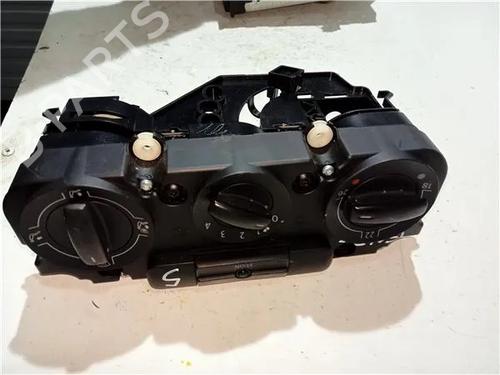 AC Styreenhet / Manøvreringsenhet VW GOLF V (1K1) 2.0 TDI 16V (140 hp) 23929477