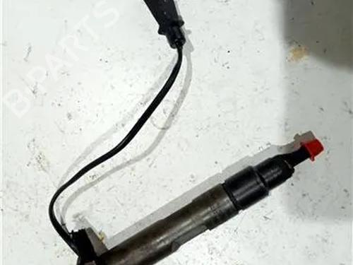 Used Injector SEAT LEON (1P1) 2.0 TDI 16V (140 hp) 23931634