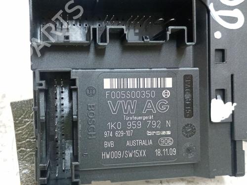 Right front window motor VW PASSAT B6 (3C2) 2.0 TDI | BP36765960E20 - Image 3