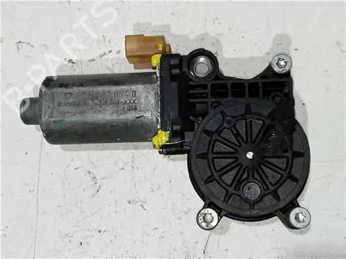 Used Right front window motor BMW 3 (E46) 323 i (170 hp) 23921624