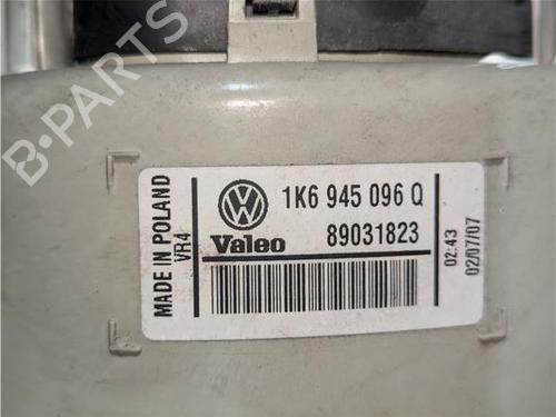 Right taillight VW GOLF V (1K1) 1.9 TDI | BP23925123C35 