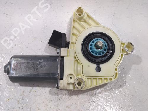 Fensterhebermotor vorne links für Fensterhebermotor vorne links MERCEDES-BENZ B-CLASS Sports Tourer (W245) B 200 CDI (245.208) (140 hp) 34429419 34429419