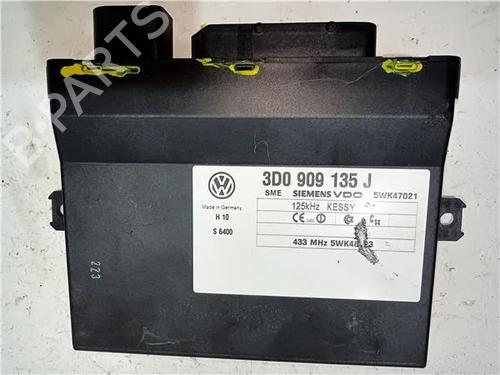 Dør styreenhed VW TOURAN (1T1, 1T2) 1.9 TDI (105 hp) 23909688