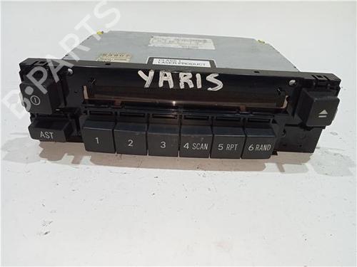 Used Radio TOYOTA YARIS (_P9_) 1.4 D-4D (NLP90_, NLP90R) (90 hp) 23907550