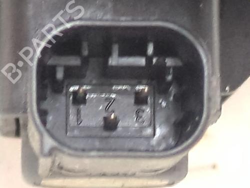 Mass air flow sensor MERCEDES-BENZ C-CLASS (W204) C 200 CDI (204.007, 204.006) | BP27928076M95 