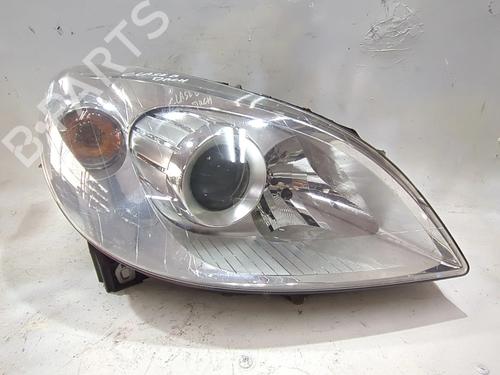 Used Right headlight MERCEDES-BENZ A-CLASS (W169) A 180 CDI (169.007, 169.307) (109 hp) 28691351