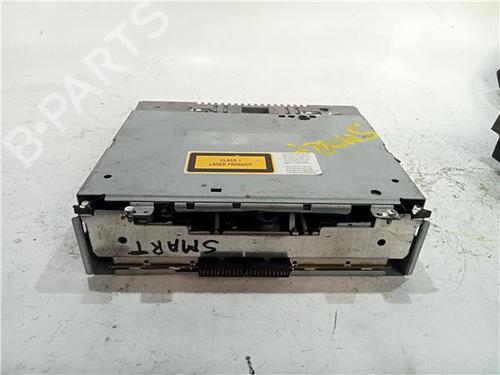 Radio SMART FORFOUR (454) 1.3 (454.031) (95 hp) 23910088
