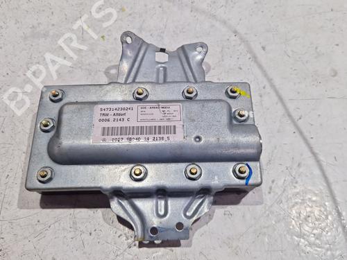 Used Passenger airbag MERCEDES-BENZ CLK (C208) CLK 200 (208.335) (136 hp) 32659228