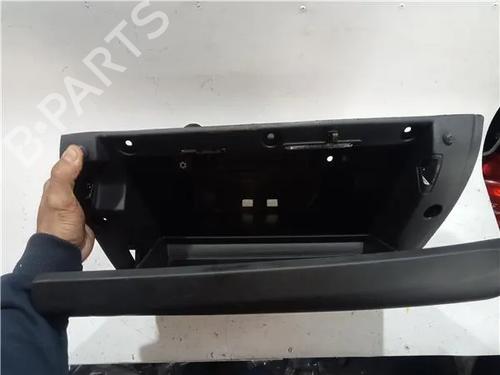 Glove box VOLVO V40 Hatchback (525) D2 | BP24123229C95 