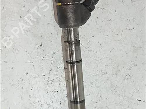 Used Injector KIA CARENS IV 1.7 CRDi (116 hp) 23921282
