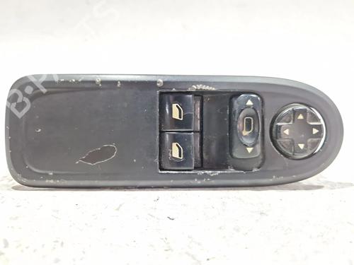 Used Left front window switch PEUGEOT 308 I (4A_, 4C_) 1.6 HDi (92 hp) 29562136