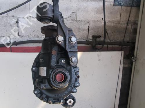 Used Front differential LAND ROVER DISCOVERY II (L318) 2.5 Td5 4x4 (139 hp) 26953175