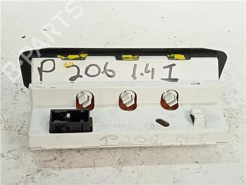 Andre PEUGEOT 206 Hatchback (2A/C) 1.4 HDi eco 70 | BP23910351O1 