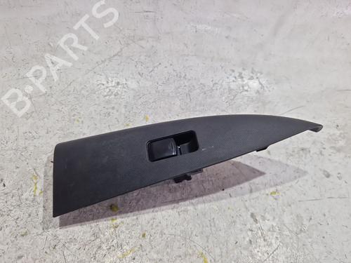 Used Right front window switch Right front window switch NISSAN NOTE (E11, NE11) 1.5 dCi (86 hp) 34371119 34371119