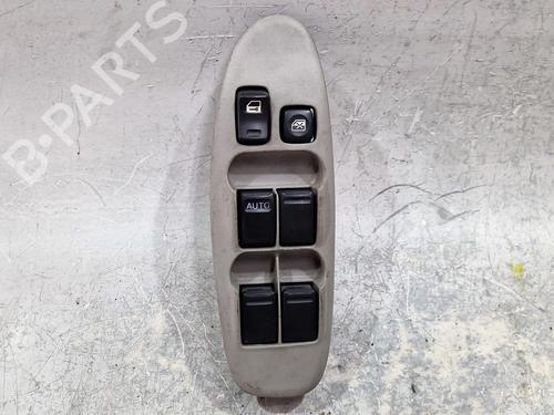 Used Left front window switch NISSAN ALMERA II (N16) 2.2 Di (110 hp) 29518716