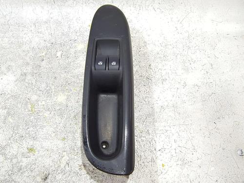 Venstre Foran elrute bryter RENAULT CLIO II (BB_, CB_) 1.5 dCi (B/CB03) (80 hp) 29394681