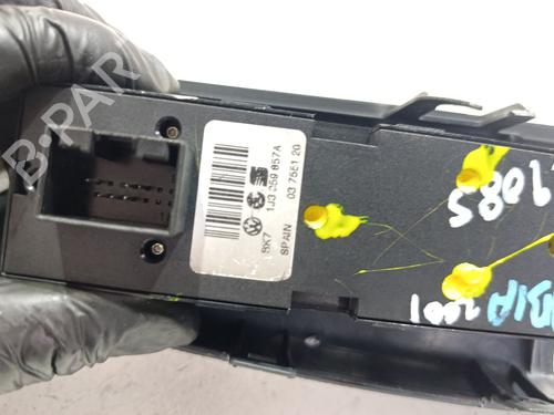 Left front window switch SKODA FABIA I (6Y2) 1.9 TDI | BP40291915I27 - Image 6