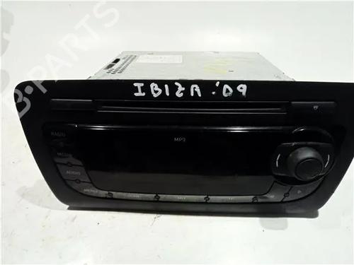 Used Radio SEAT IBIZA III (6L1) 1.9 TDI (131 hp) 23929738