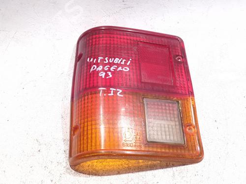 Used Left taillight MITSUBISHI PAJERO II (V3_W, V2_W, V4_W, V5_W) [1990-2001]  31800831