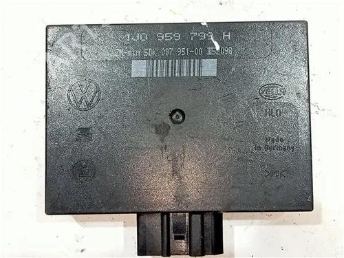 Used Comfort control module VW GOLF IV (1J1) 1.4 16V (75 hp) 23907805