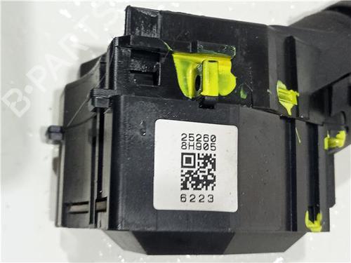 Switch NISSAN X-TRAIL I (T30) 2.2 dCi 4x4 | BP23922030I30 