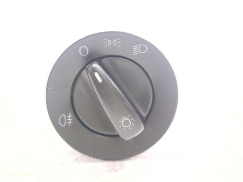 Used Headlight switch VW GOLF IV (1J1) 1.9 TDI (110 hp) 31370309