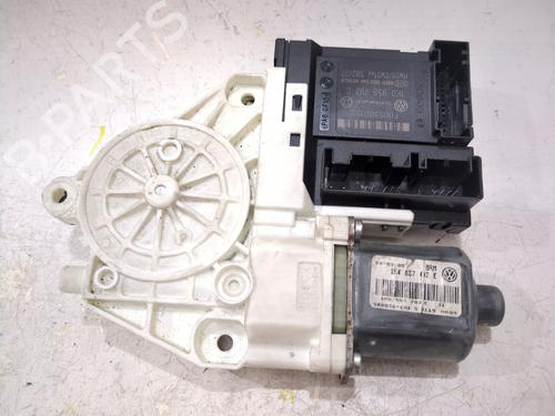 Rudehejsemotor forskærm højre SEAT LEON (1M1) 1.9 TDI (110 hp) 27715252