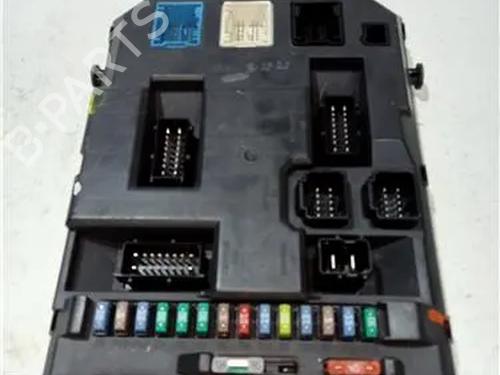Used Fuse box PEUGEOT 207 (WA_, WC_) 1.4 HDi (68 hp) 23921514