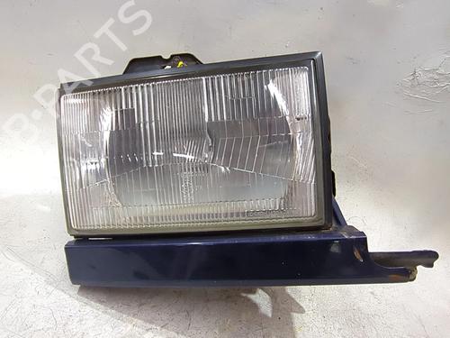 Used Right headlight ISUZU TROOPER III Open Off-Road Vehicle 3.0 DTI (160 hp) 27861116