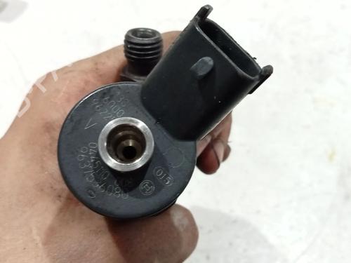 Used Injector PEUGEOT 206 SW (2E/K) 1.4 HDi (68 hp) 27310676