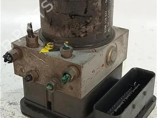 Used ABS pump RENAULT LAGUNA I (B56_, 556_) 2.0 (109 hp) 23910230