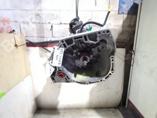 gearbox-renault-megane-iii-coupe-dz01_-2008-2009-2010-2011-2012-2013-2014-2015-2016-32112919 main image