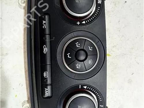 Commande Chauffage MAZDA 3 Saloon (BK) 2.0 MZR-CD (BK12) (143 hp) 23930492