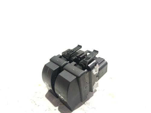 Left front window switch RENAULT LAGUNA II (BG0/1_) 1.9 dCi (BG08, BG0G) | BP40291649I27 - Image 3