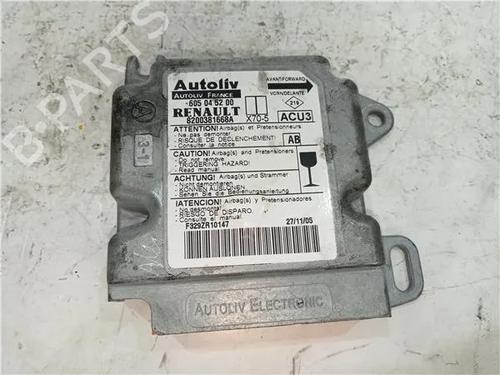 Used ECU airbags RENAULT MASTER III Van (FV) 2.3 dCi 100 RWD (FV0B, FV0H, FV0K) (101 hp) 23910522