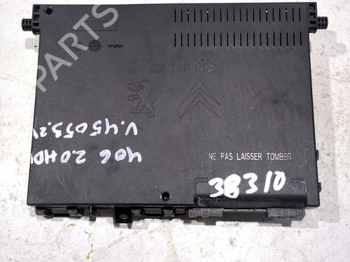 Used Fuse box PEUGEOT 406 (8B) 2.0 HDI 90 (90 hp) 23926921