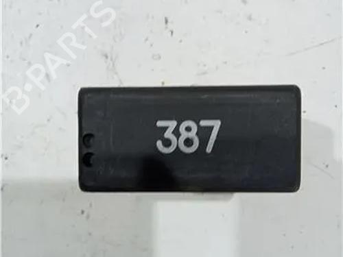 Sikringsdåse AUDI TT (8N3) 1.8 T | BP23917589E1 
