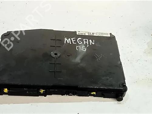 Electronic module RENAULT MEGANE I Classic (LA0/1_) 1.9 dCi (LA05, LA1F) | BP23910882M83 
