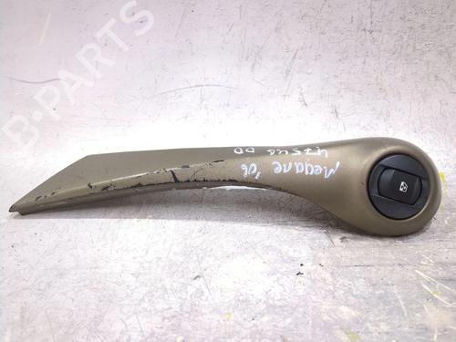 Right front window switch RENAULT MEGANE II (BM0/1_, CM0/1_) 2.0 dCi (BM1K, CM1K) | BP29383772I26 