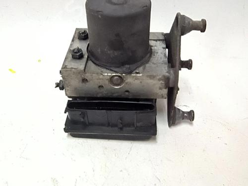 Used ABS pump MERCEDES-BENZ VITO / MIXTO Van (W639) 115 CDI (639.601, 639.603, 639.605) (150 hp) 25470584