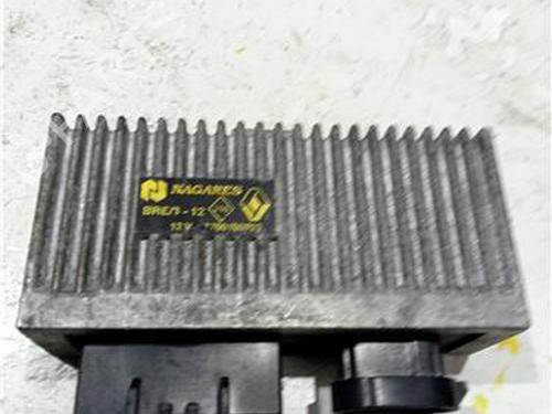 Elektronisk modul RENAULT LAGUNA I (B56_, 556_) 2.0 (109 hp) 23909300