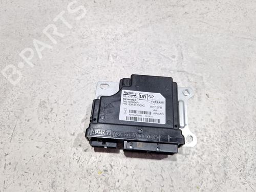 BP29697980M83 main image