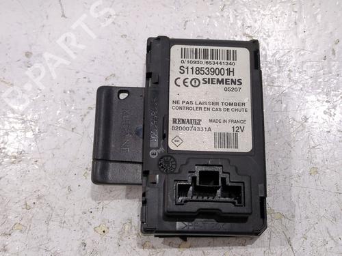 Used Ignition barrel RENAULT MEGANE II (BM0/1_, CM0/1_) 1.5 dCi (BM0F, BM0T, BM2B, CM0F, CM0T) (82 hp) 32656005