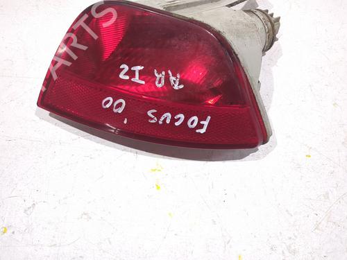Used Left front fog light FORD FOCUS I (DAW, DBW) 1.4 16V (75 hp) 23925877
