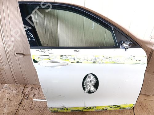 Used Right front door Right front door 38725235 38725235